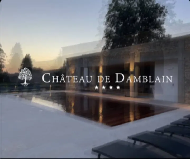Château de Damblain, page built with Stride